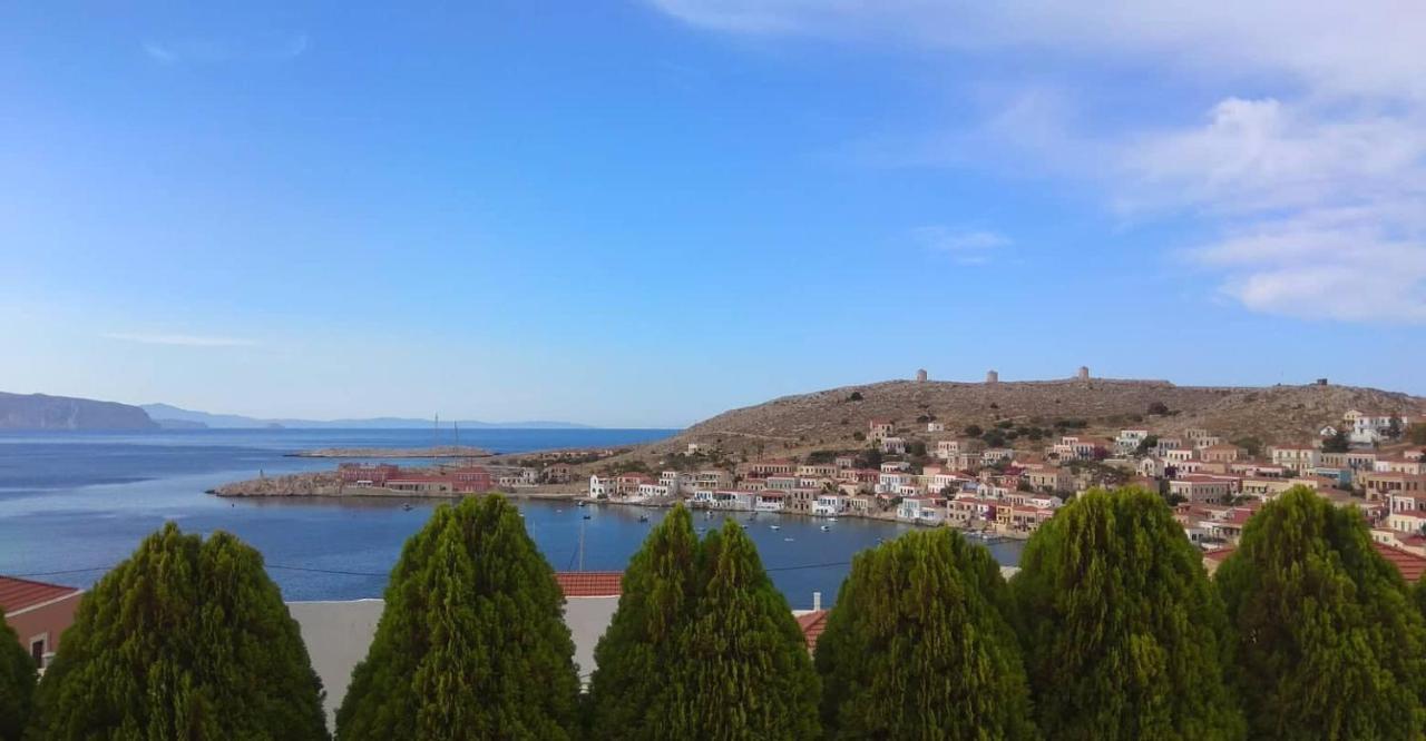 Marina Castellana Studios Chalki Town Exterior foto